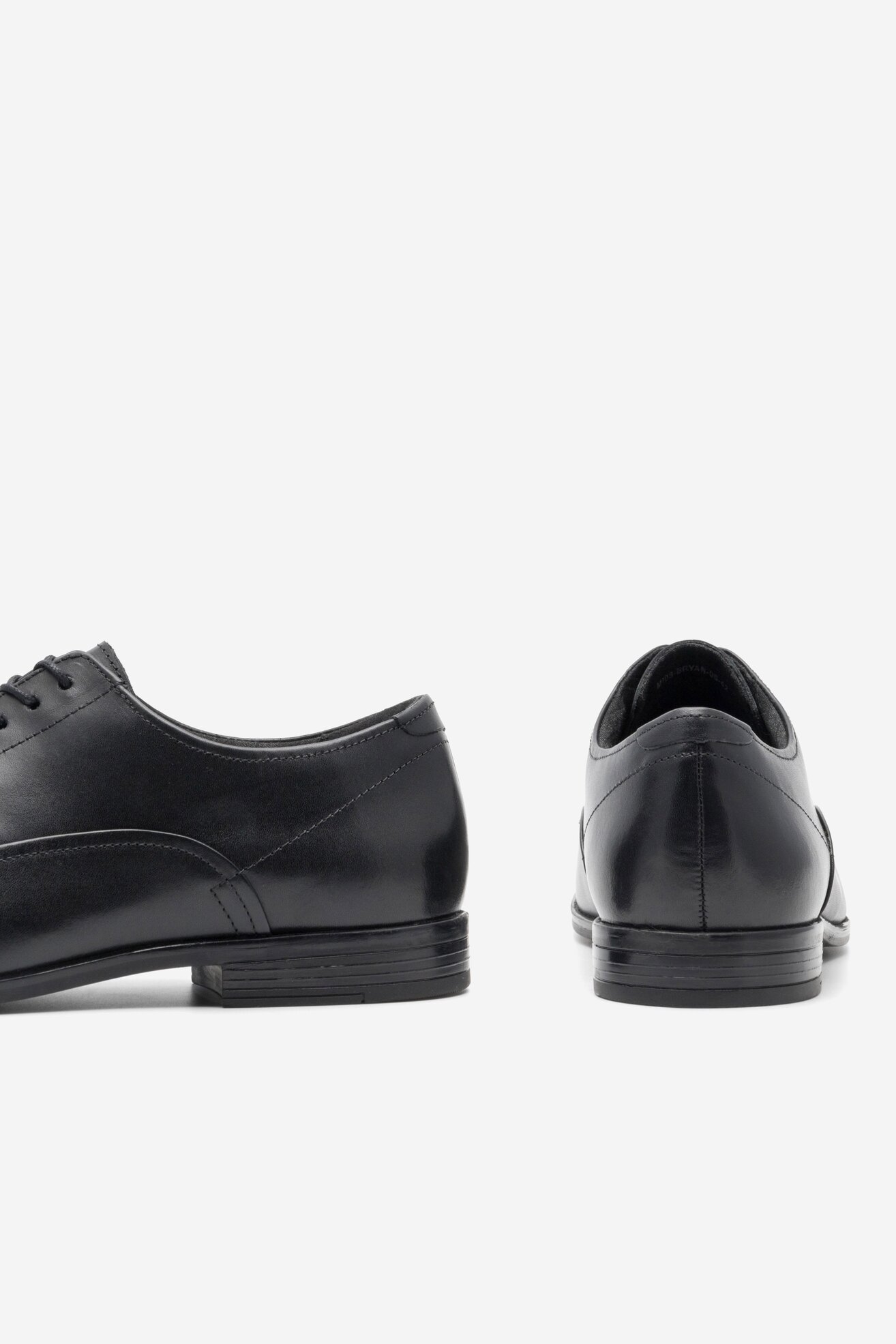 Напівчеревик Lasocki MI08-BRYAN-06 ЧОРНИЙ