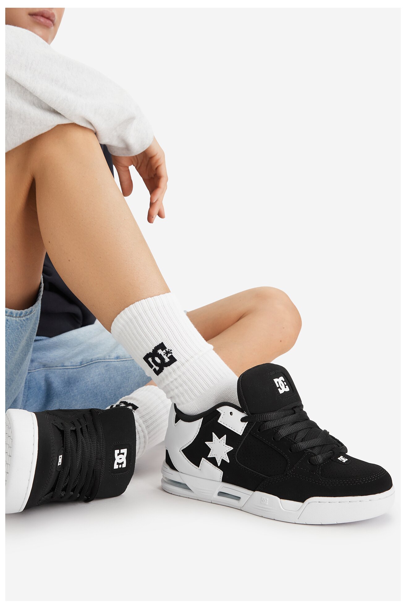 Obuwie sportowe DC Shoes EO-DC COMMAND DC02744003 Czarny