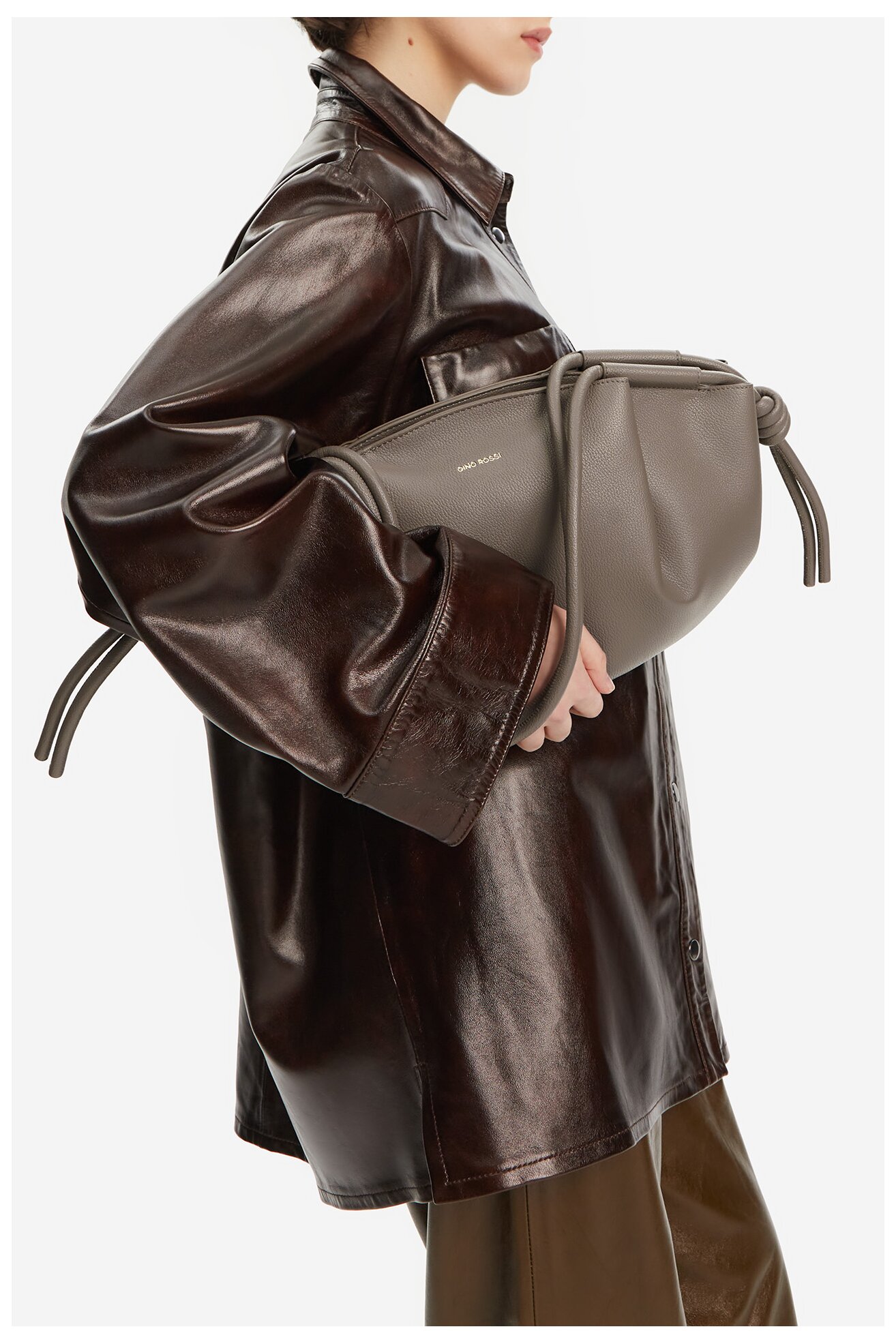 Kézitáska Gino Rossi RC-19683 SÖTÉTBÉZS