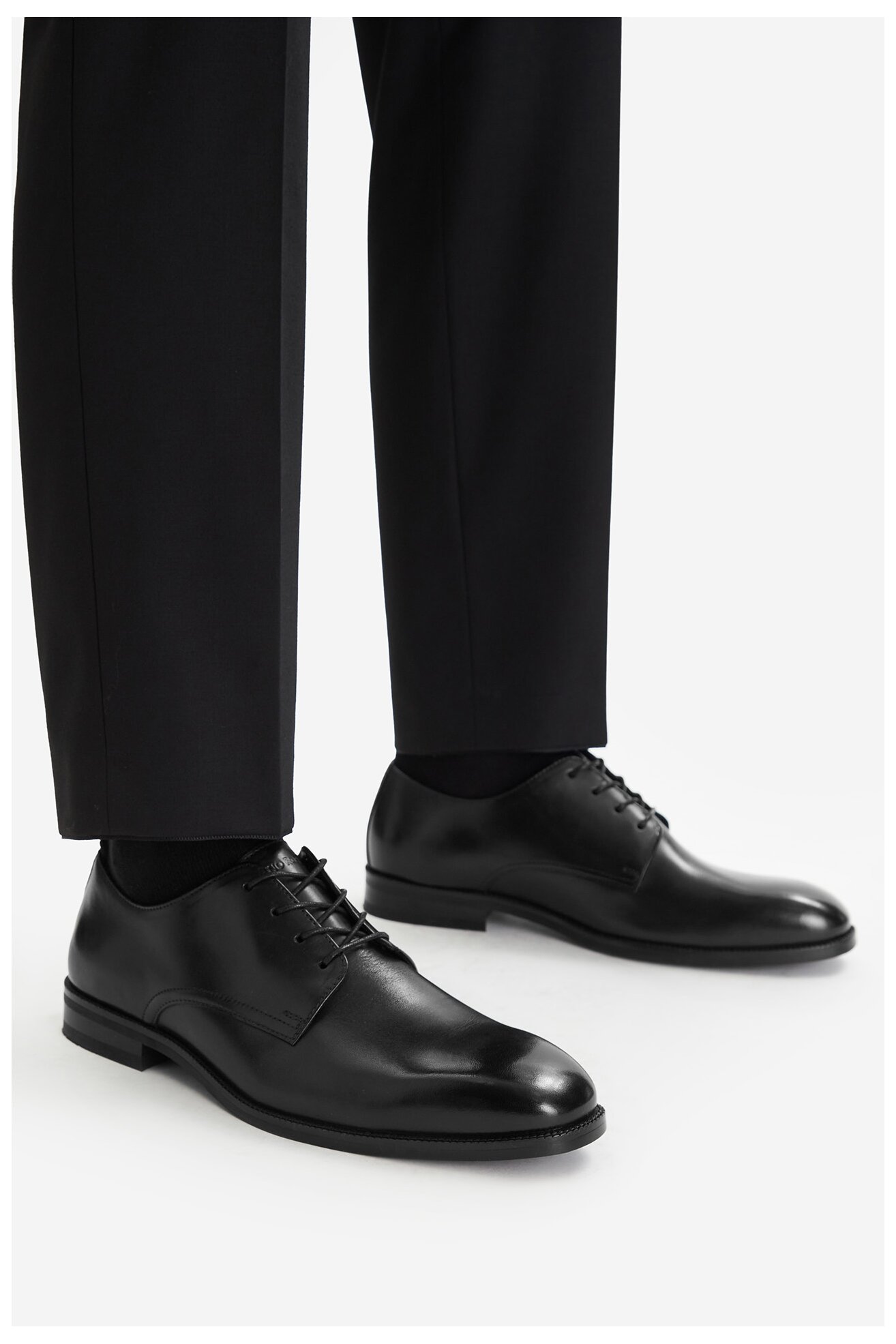 Половинки обувки Gino Rossi CEO-RICARDO-05 MI08 ЧЕРЕН