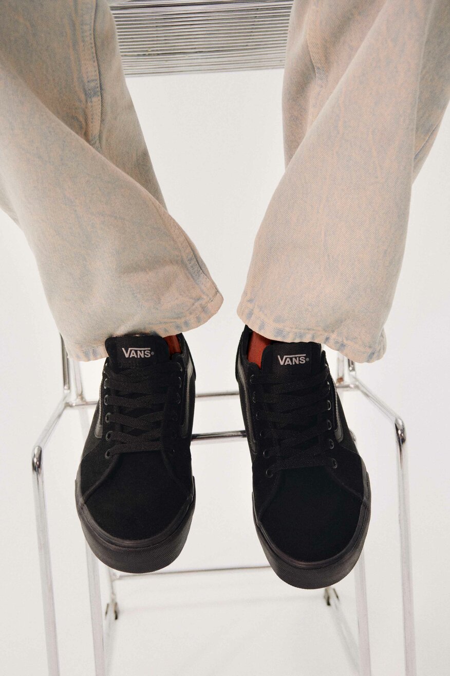 
                Кецове Vans ЧЕРЕН - 5905588259985