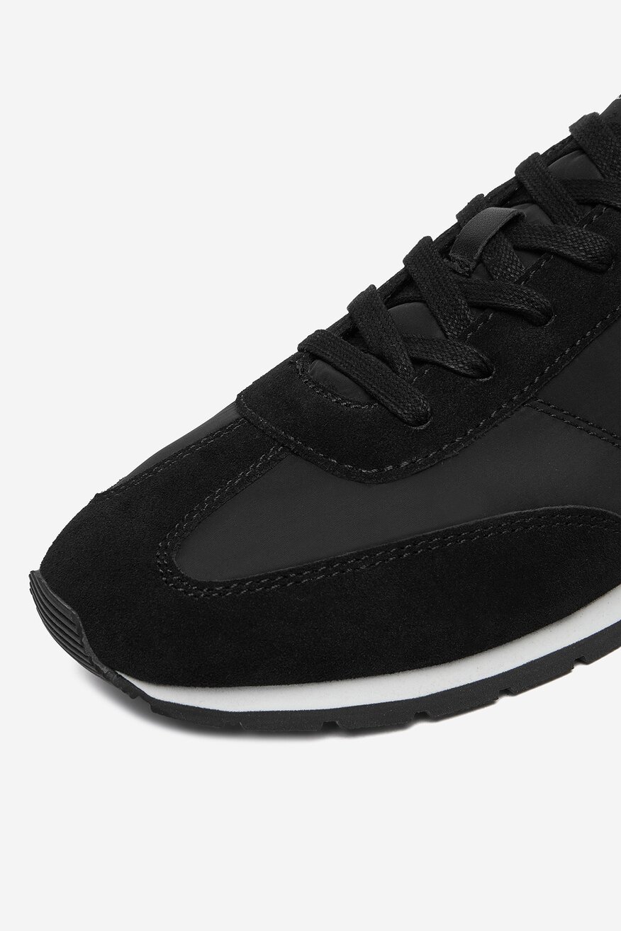 
                GUESS JEANS - Sneakersy - 5907964004202