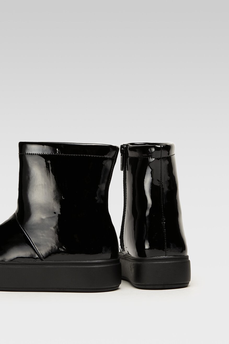 
                Jenny Fairy - Botki czarne - 5904862264059