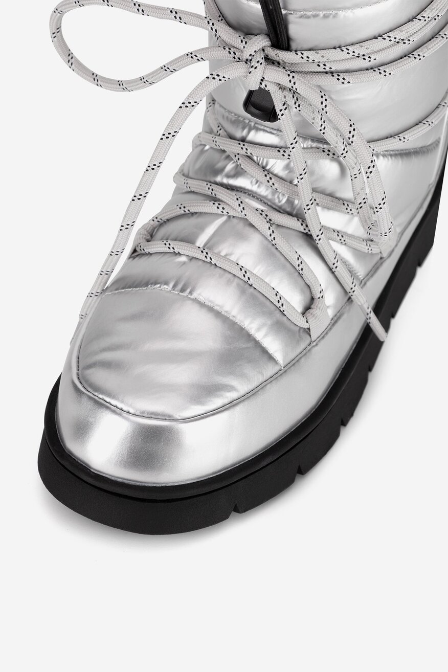 
                Боти GAP СРЕБРИСТ - 5905588916734