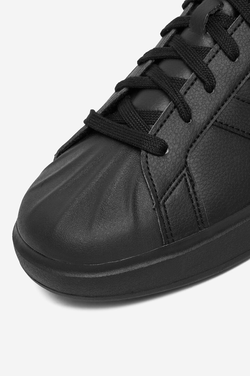 
                Sportcipő adidas FEKETE - 5907964068969