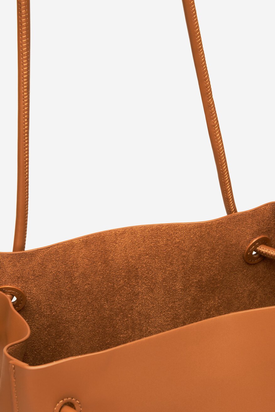 
                Kézitáska Gino Rossi CAMEL - 5903419216510