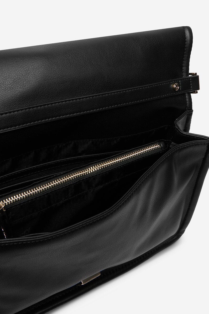 
                Сумка З Ремінцем Mexx ЧОРНИЙ - 5906751554869