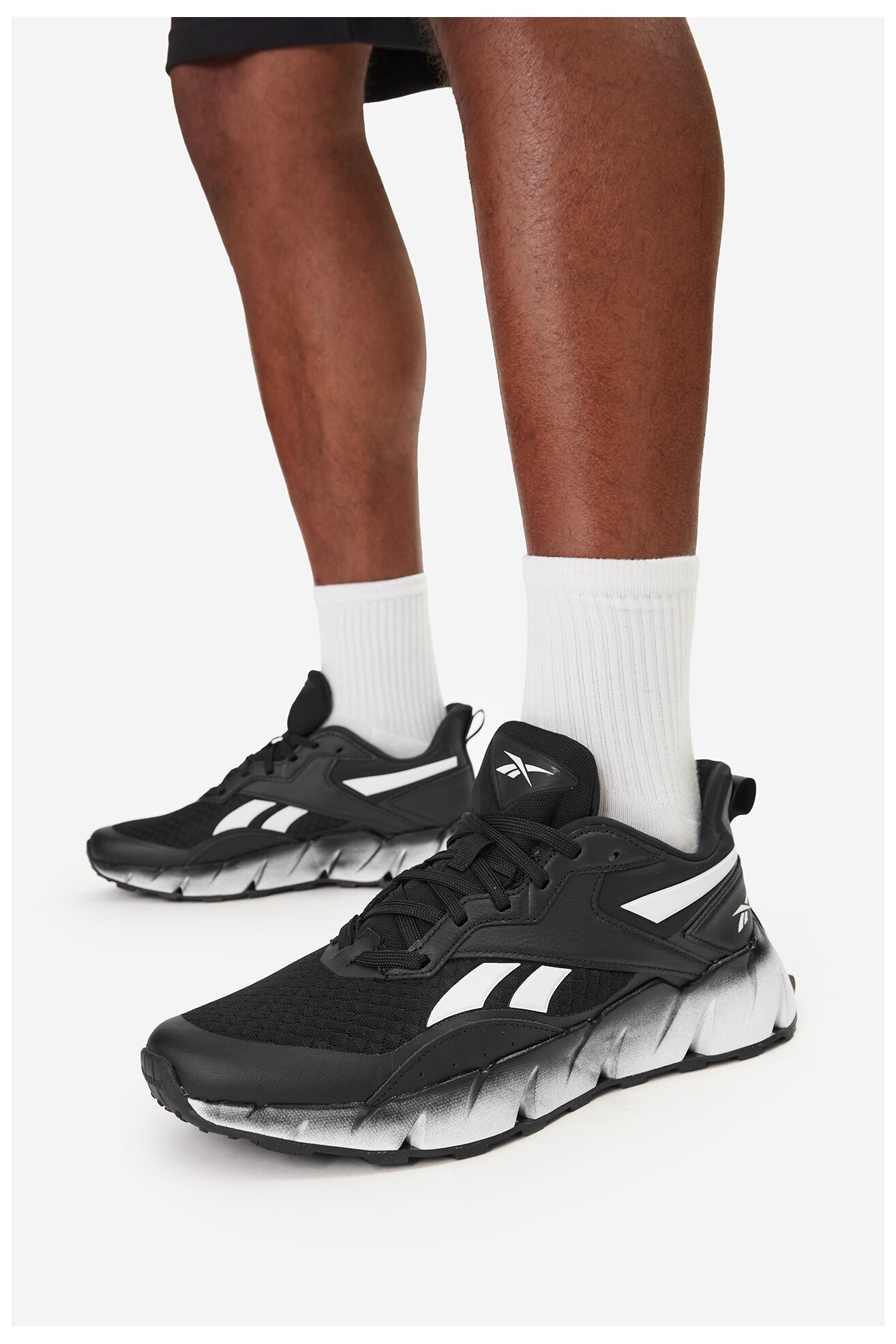 Sportska obuća Reebok CEO-VIZOME AR30247MBH CRNA