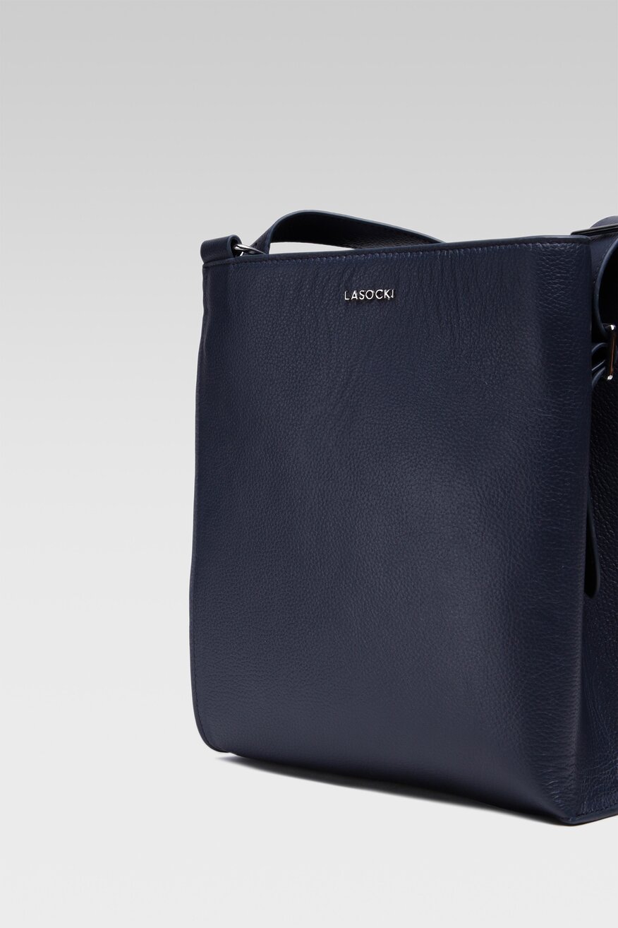 
                Lasocki - Torebka skórzana granatowa - 5904248995997