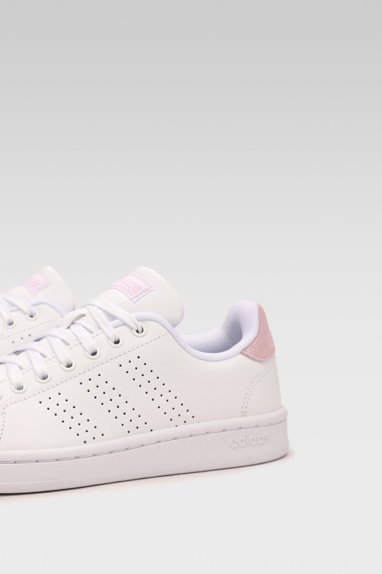 Obuwie sportowe adidas ADVANTAGE FY9099 Biały