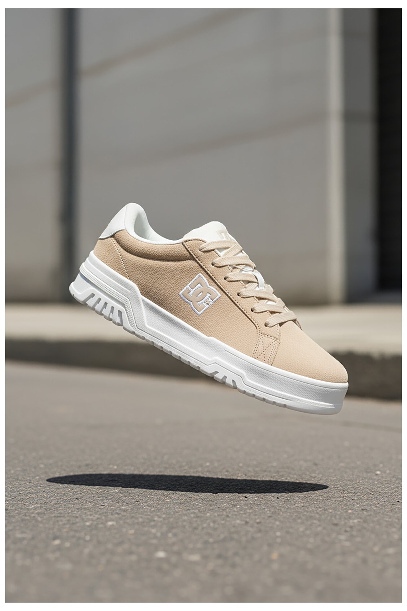 Кросівки спортивні DC Shoes CEO-WP40-24302 БЕЖЕВИЙ