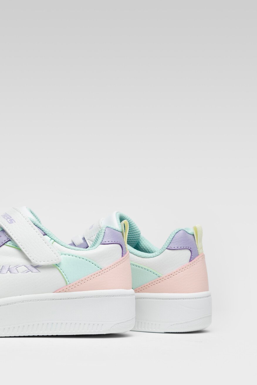 
                Skechers - Buty sportowe na rzepy - 5904248610364