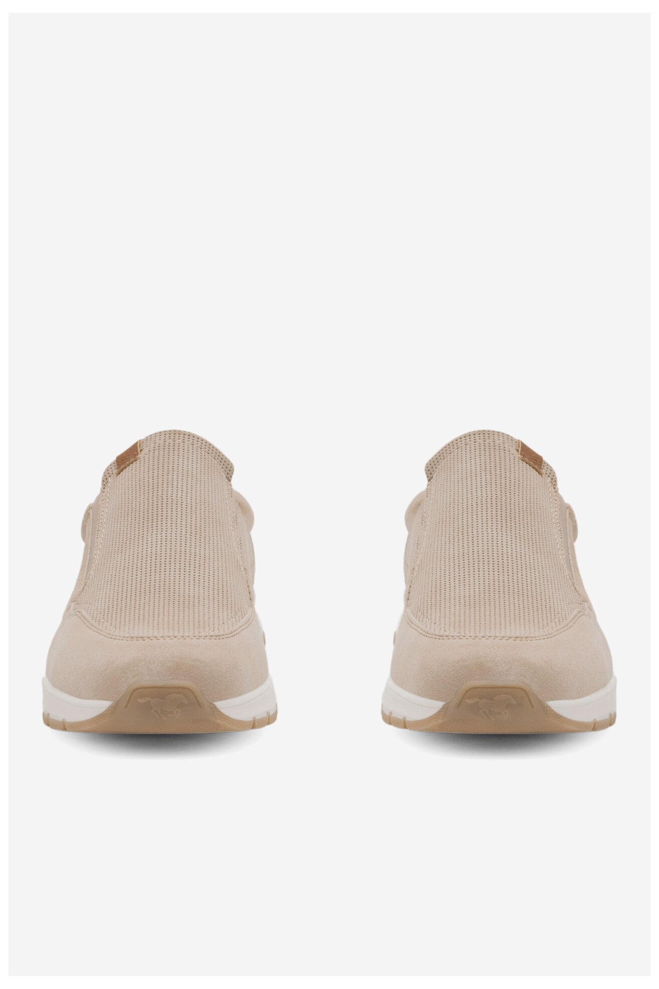 Félcipő Mustang 4195-401 BÉZS