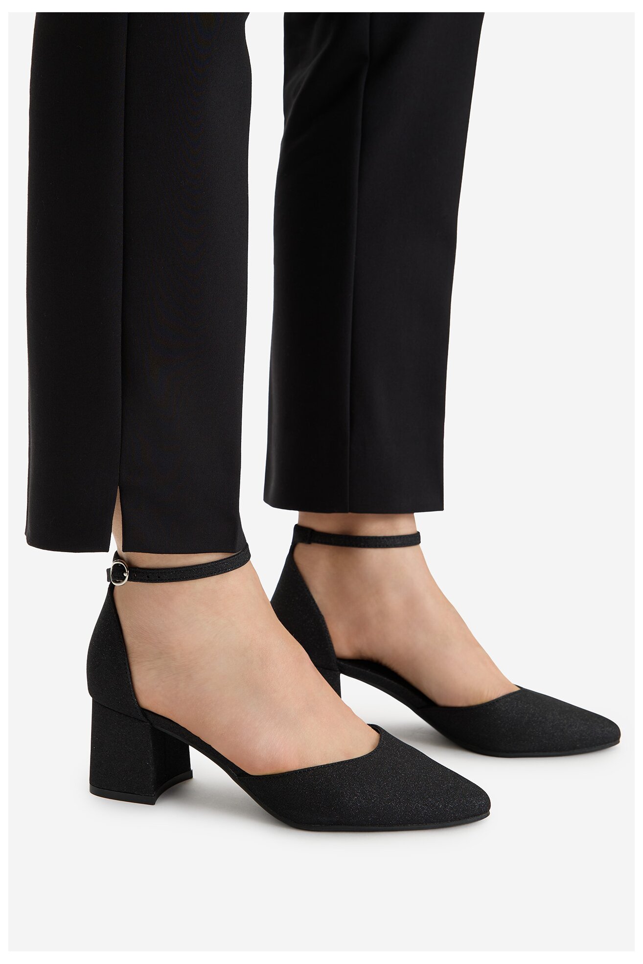 Körömcipő Jenny CEO-SW25-5 02 FEKETE