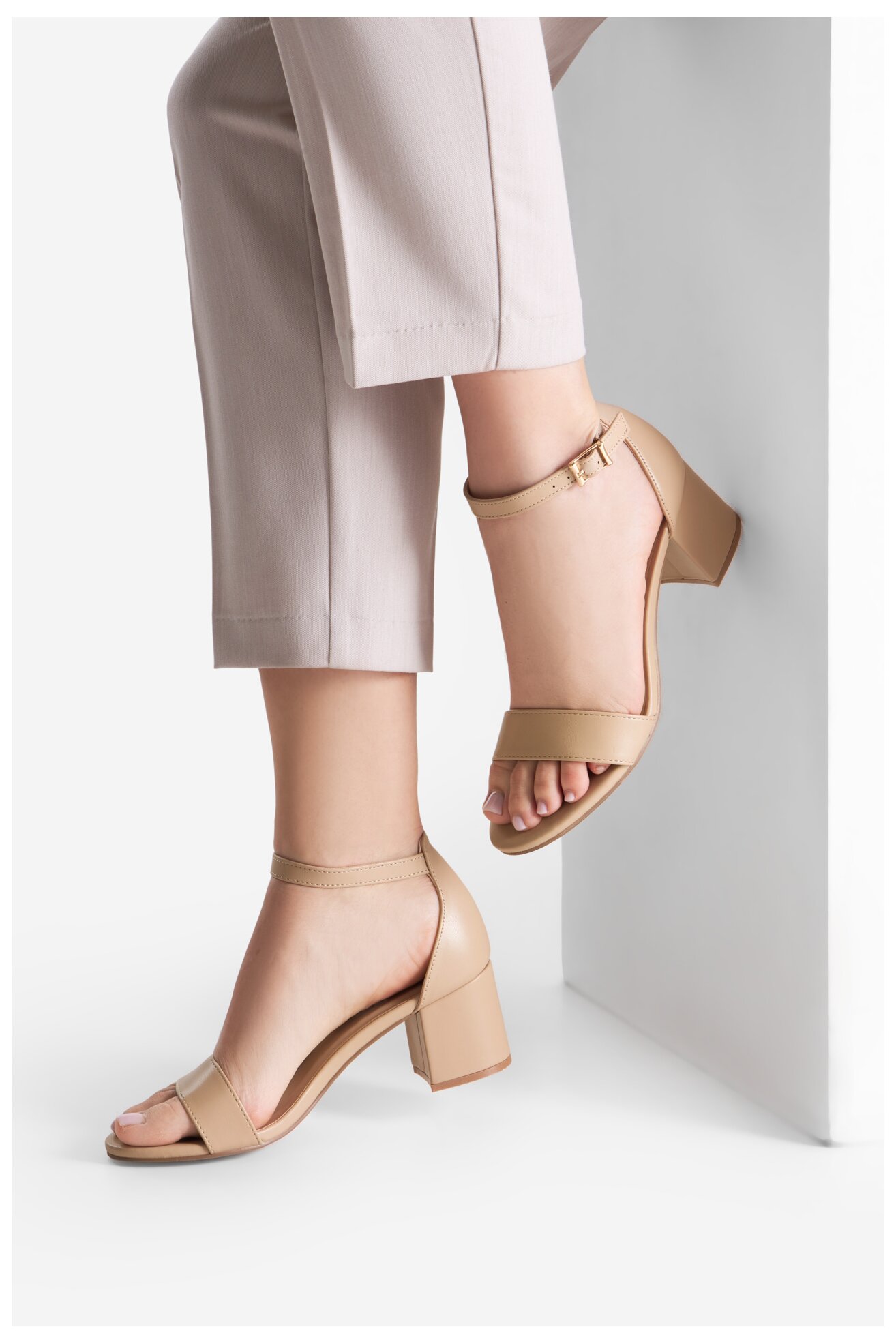 Сандали Jenny WS0730-06 БЕЖОВ