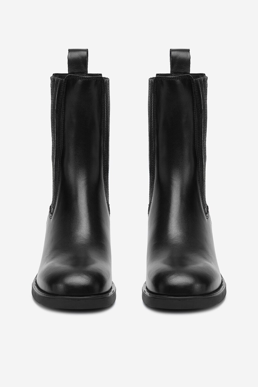 
                Bokacsizma Gino Rossi FEKETE - 5906751306550