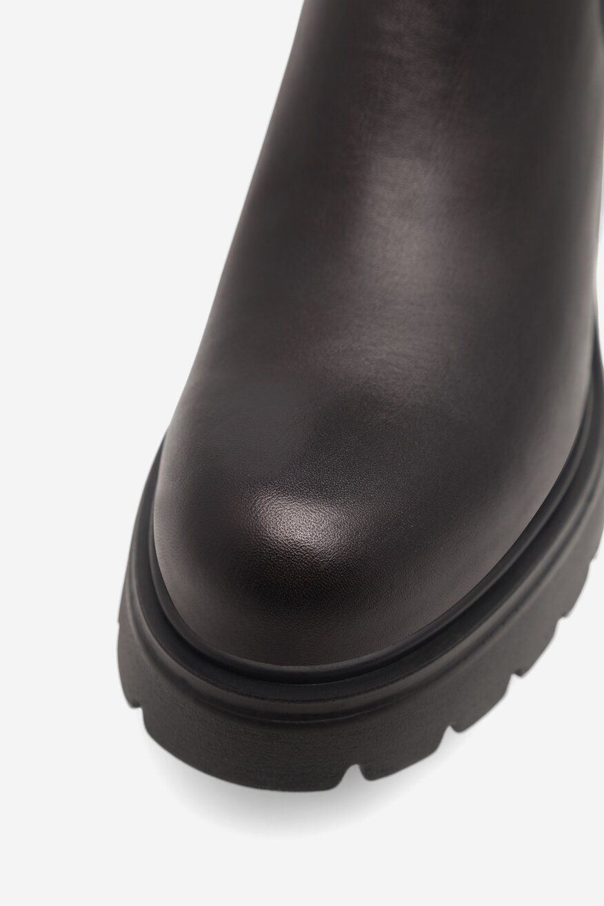 
                Боти Badura ЧЕРЕН - 5905588110637