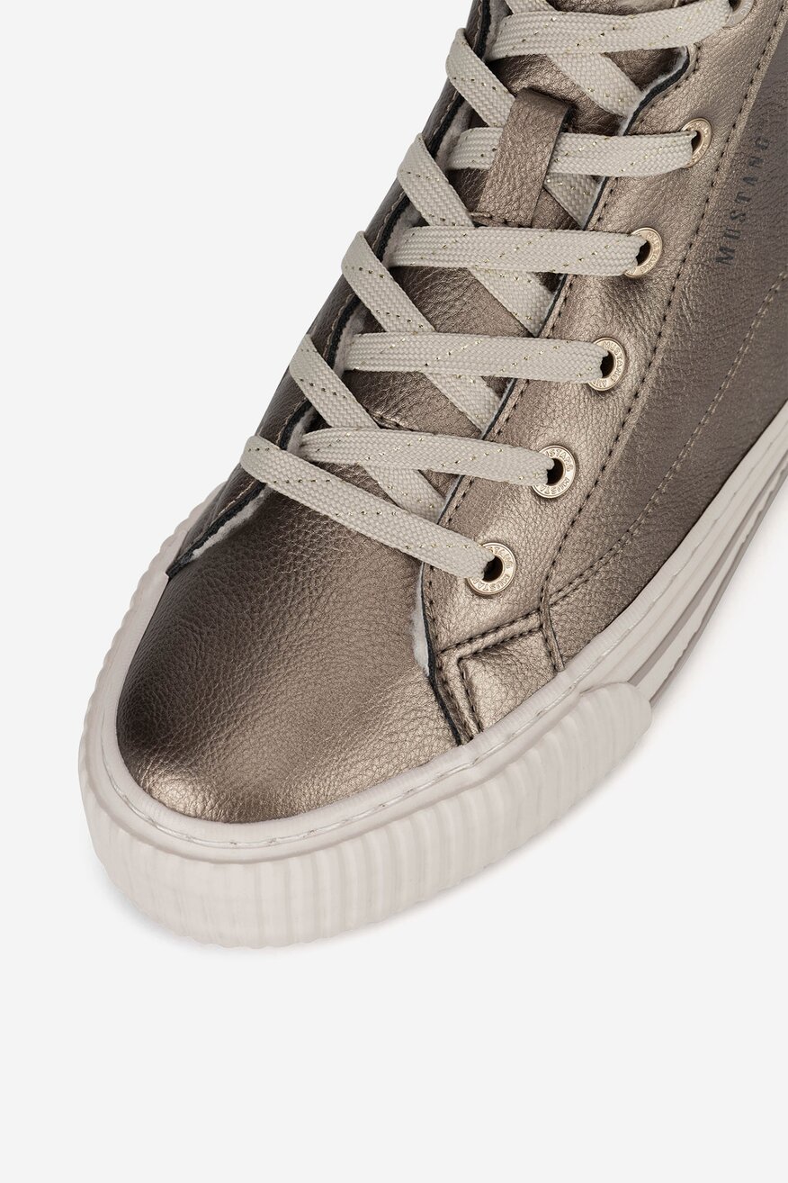 
                Csizma Mustang ARANY - 5905588870517