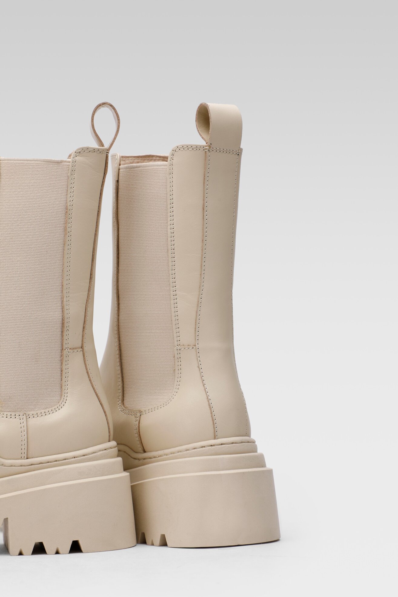 Bokacsizma Badura 2131 BÉZS