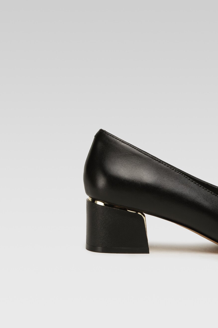 
                Lasocki - Czółenka skórzane - 5904862514833