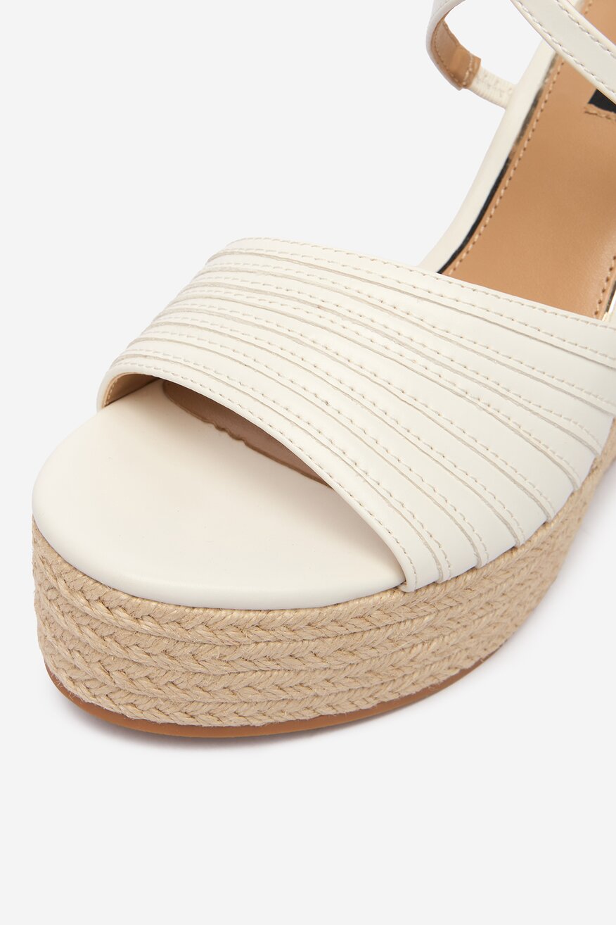 
                NINE WEST - Espadryle - 5906751948811