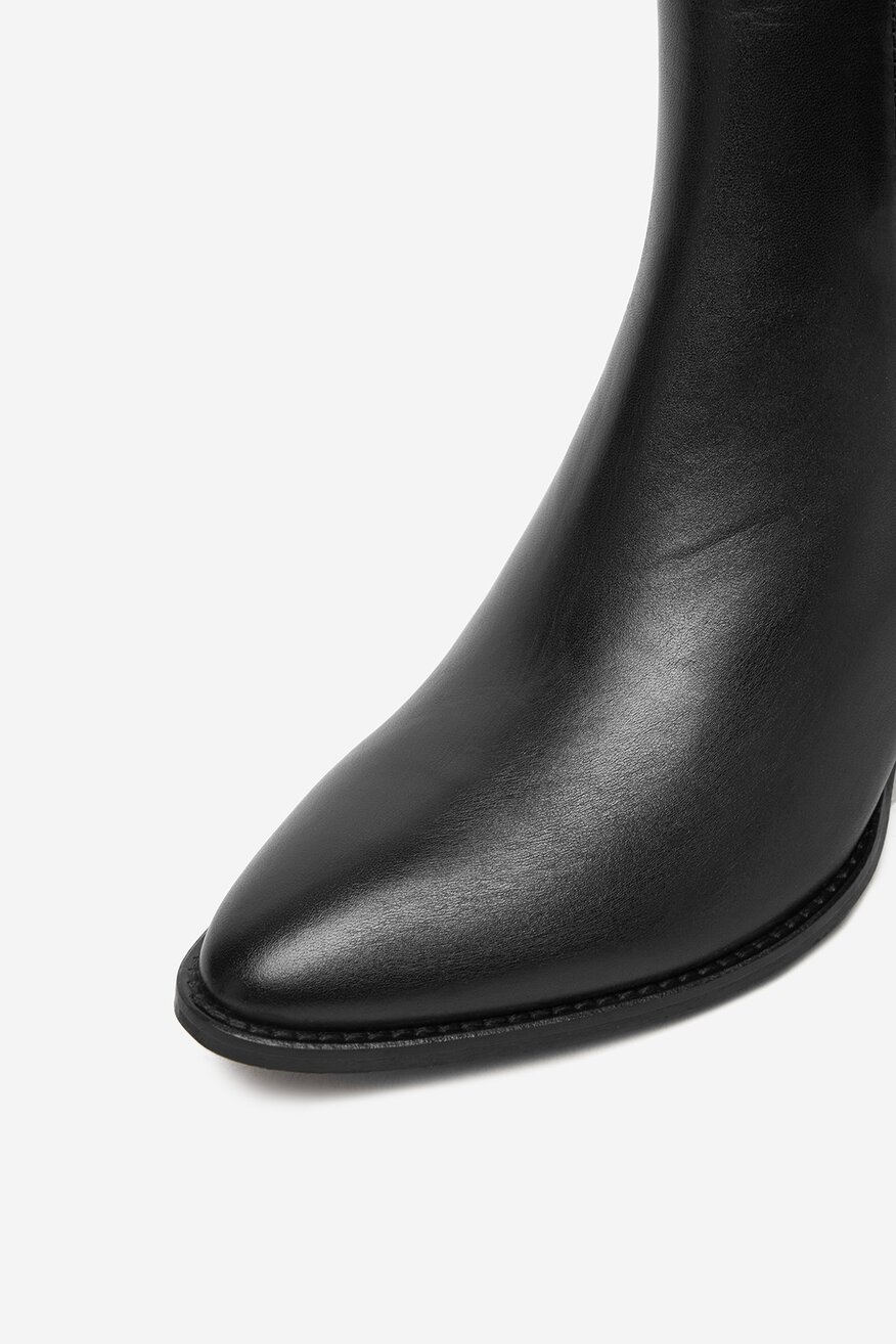 
                Боти G-STAR RAW ЧЕРЕН - 5906751442296