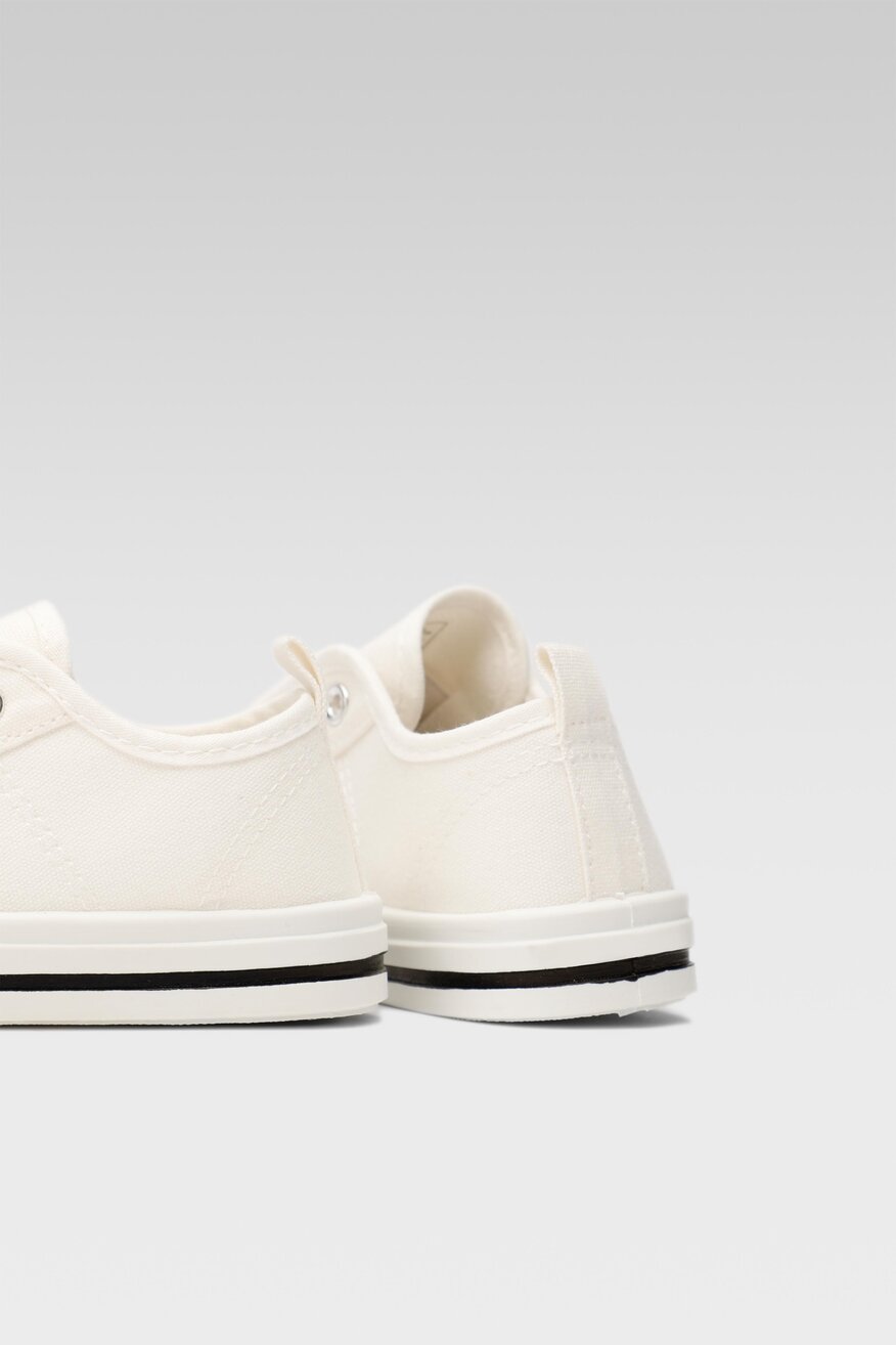 
                Sportska obuća Nelli Blu BELA - 5904248831172