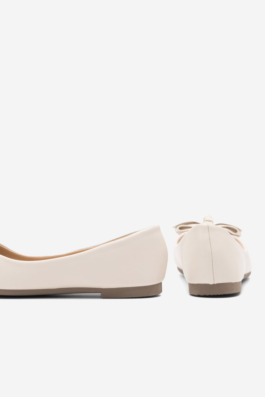 
                Bassano - Baleriny - 5904862850436