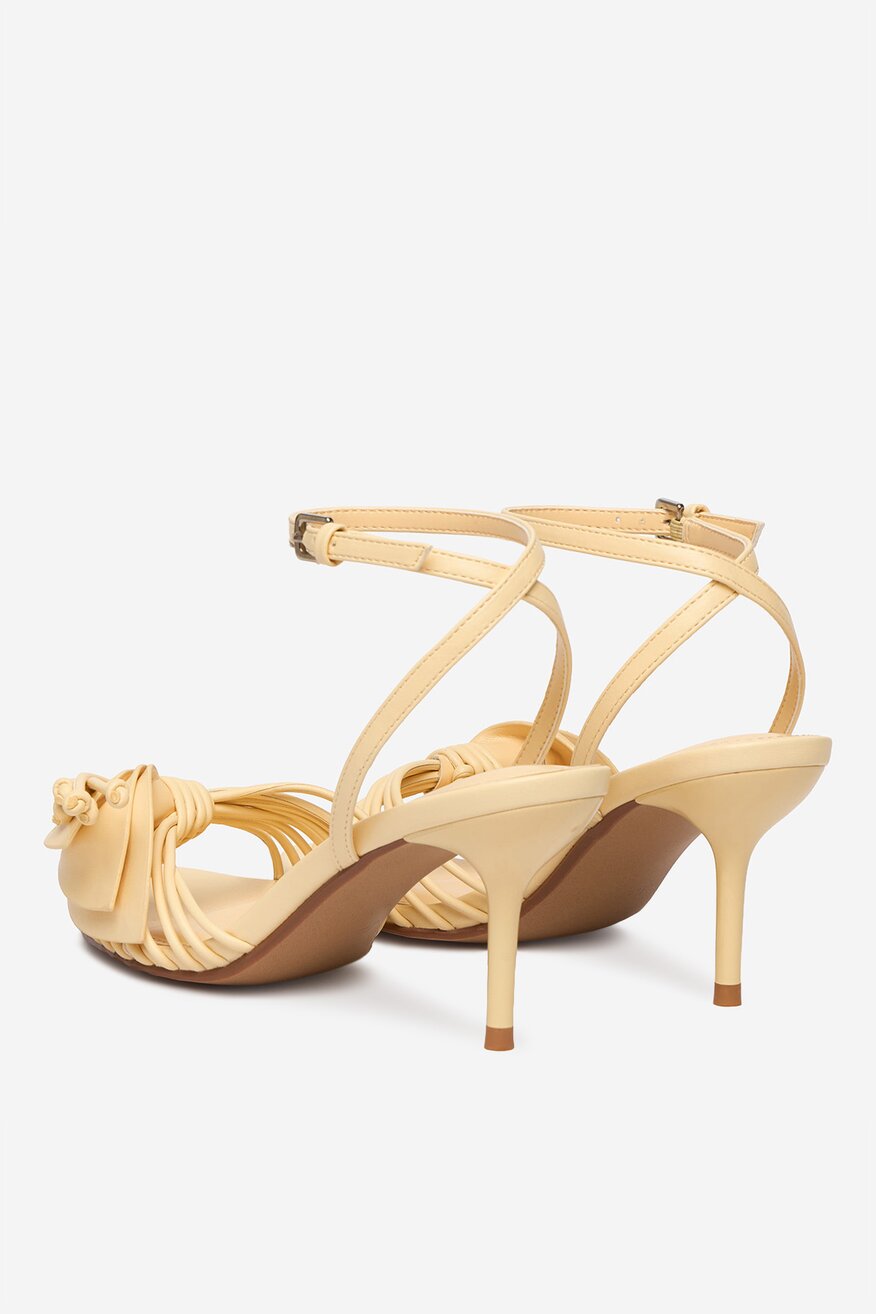 
                Сандалі Jenny ЖОВТИЙ - 5906751718629