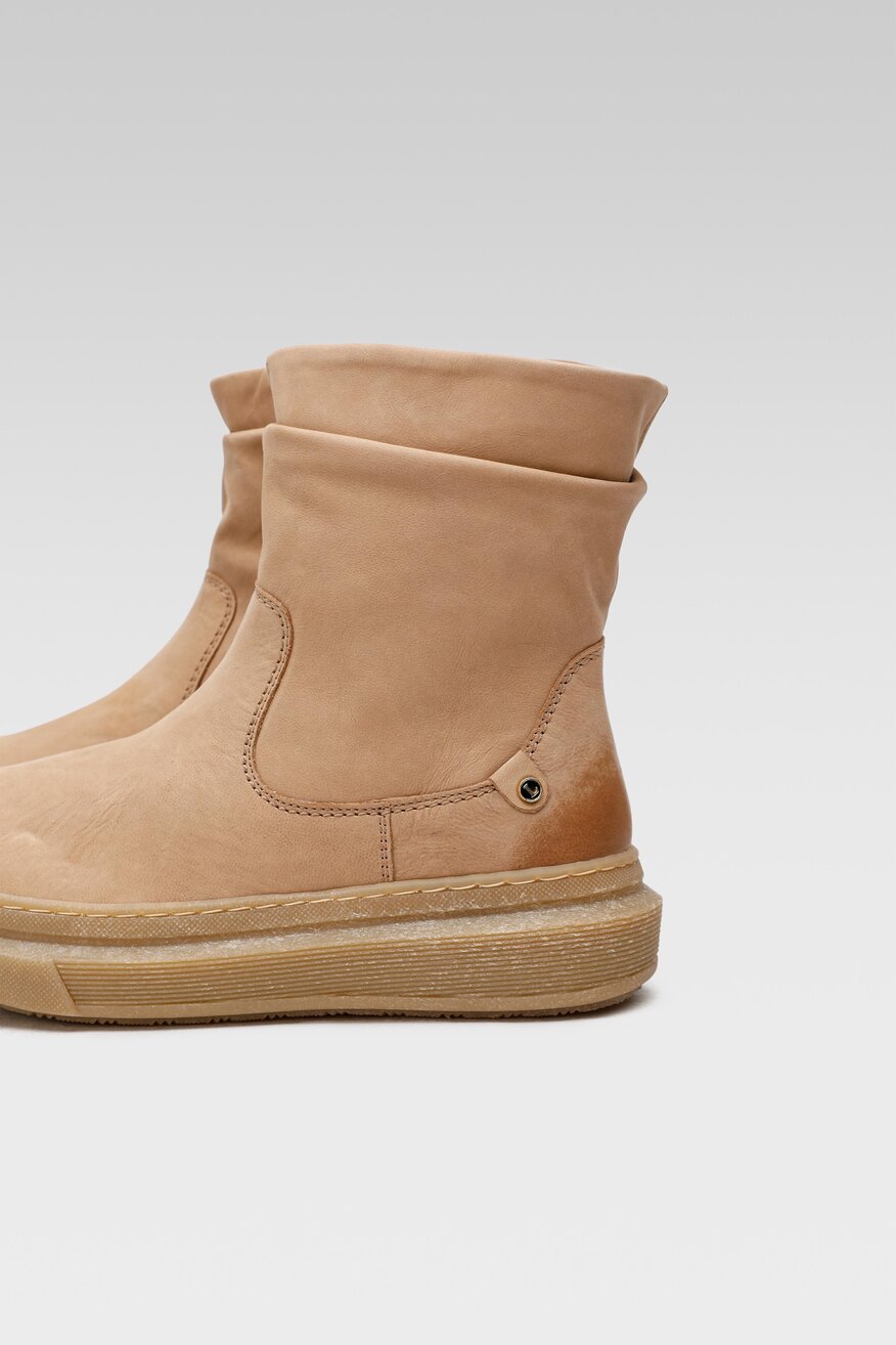 
                Lasocki - Skórzane botki beżowe - 5904862089751