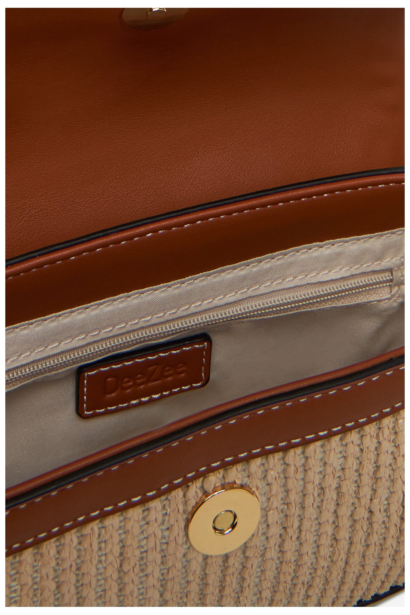 Дамска чанта DeeZee MDR-C-019-03. КАМЕЛ