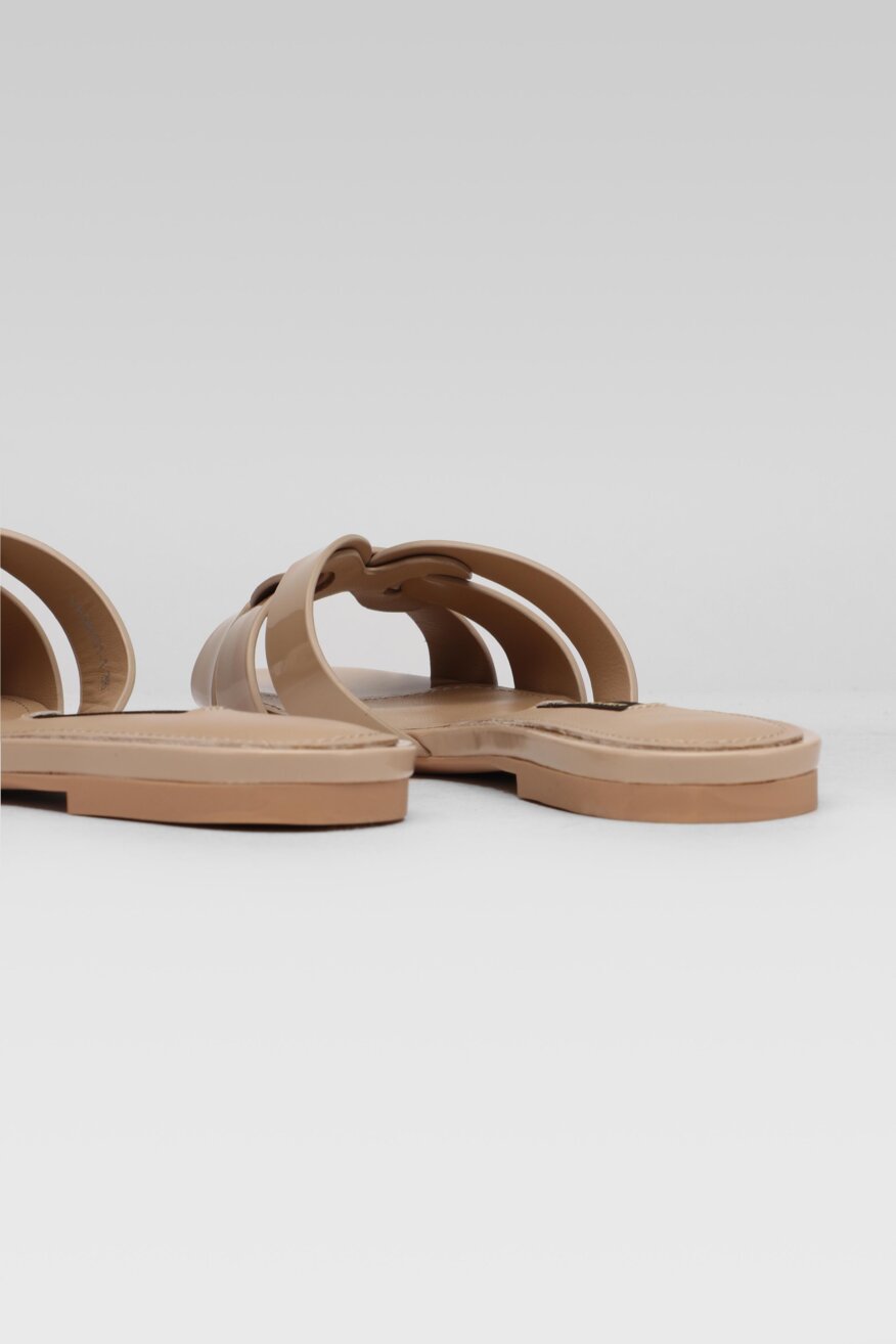 
                Gino Rossi - Skórzane klapki beżowe - 5903698395135