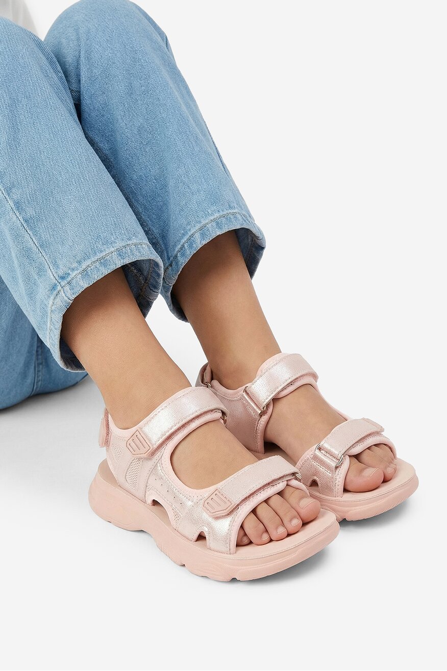 
                Sandale DeeZee ROZE - 5906751917053