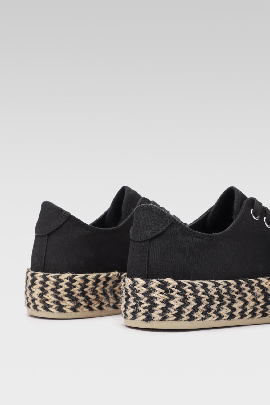 
                Jenny Fairy - Espadryle boho czarne - 5903698458496