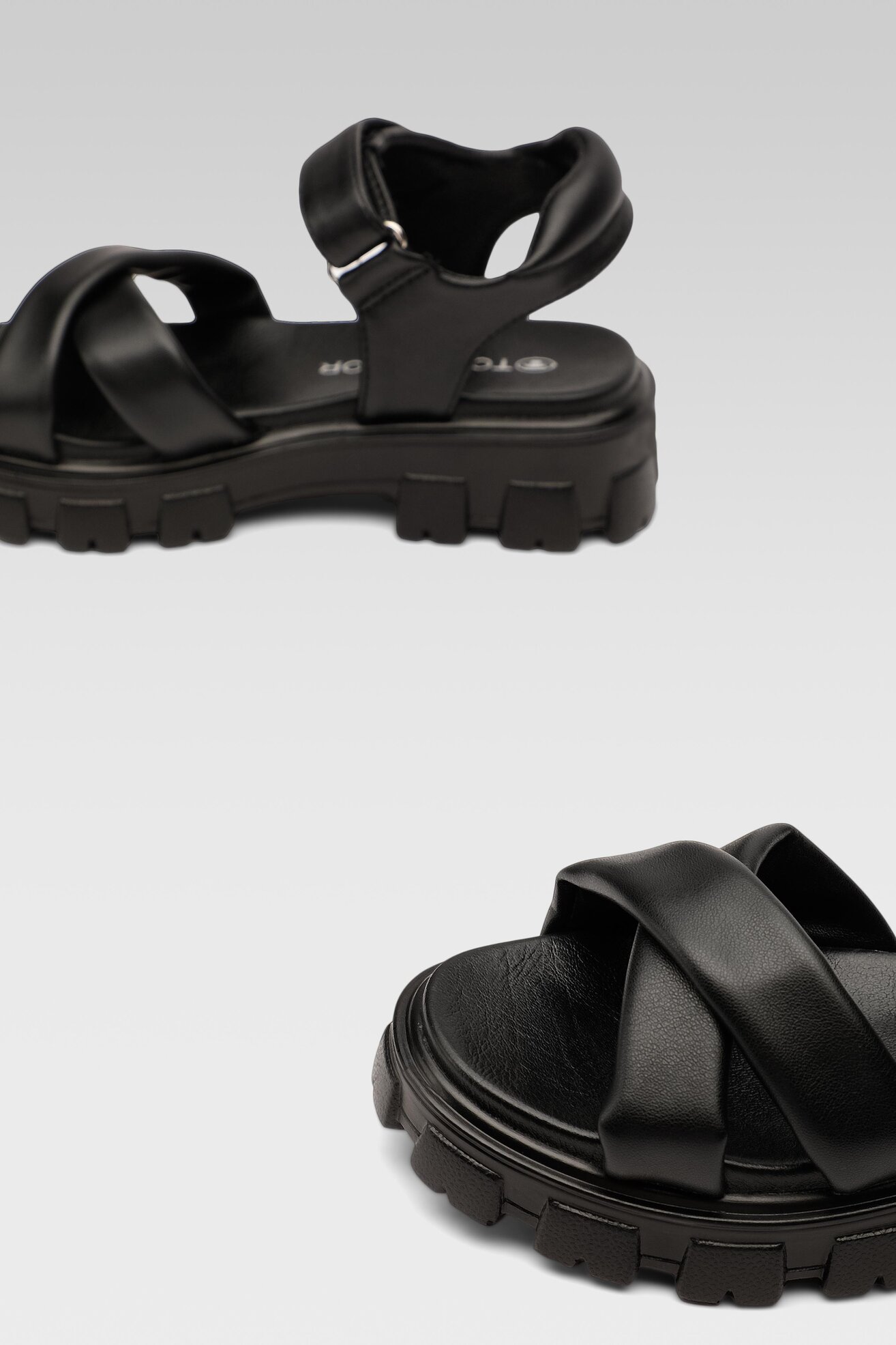 Sandały Tom Tailor 327480100 Czarny