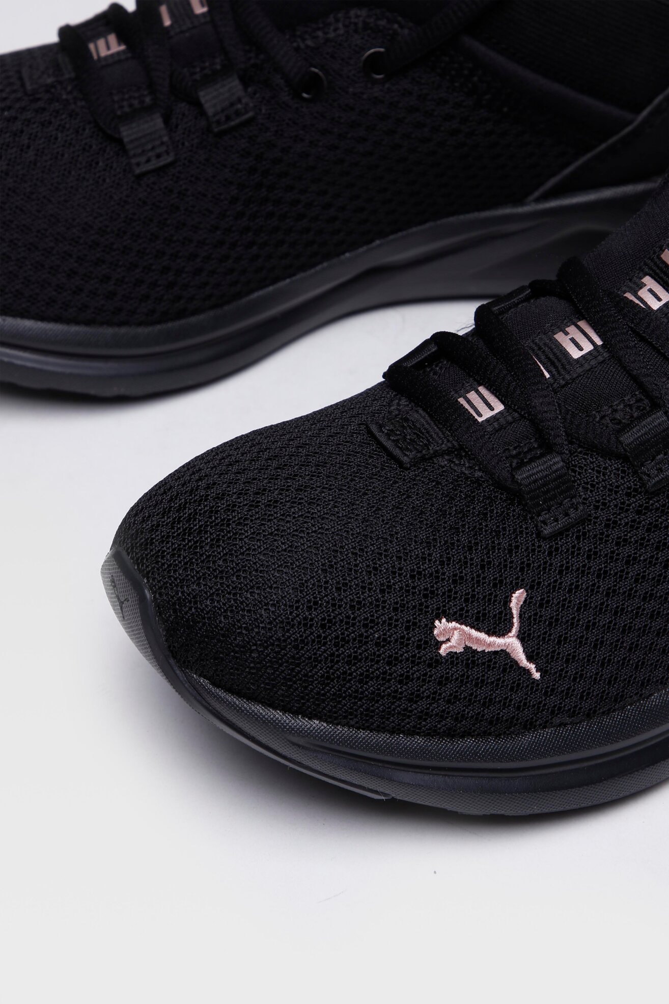 Încălțăminte sport Puma ENZO 2 UNCAGED WN`S 19510610 NEGRU