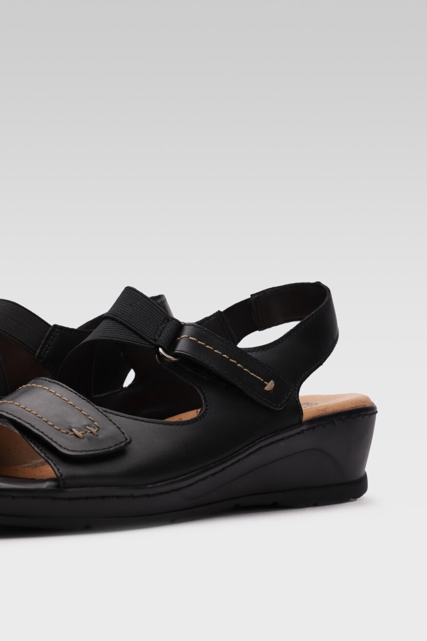 
                Sandale Go Soft CRNA - 5903698641591