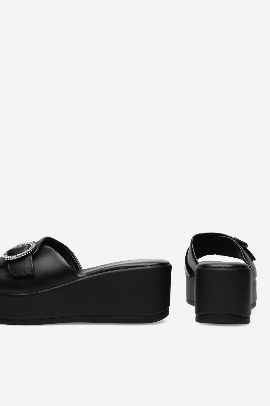 Lasocki - Klapki skórzane na koturnie - 5905588594307