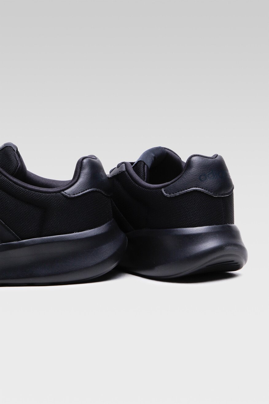 Sportska obuća adidas CRNA - 5904248127336