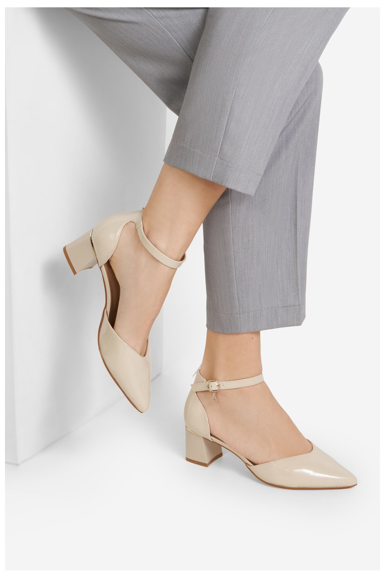 Czółenka Lasocki WYL3296-3Z-A Biały