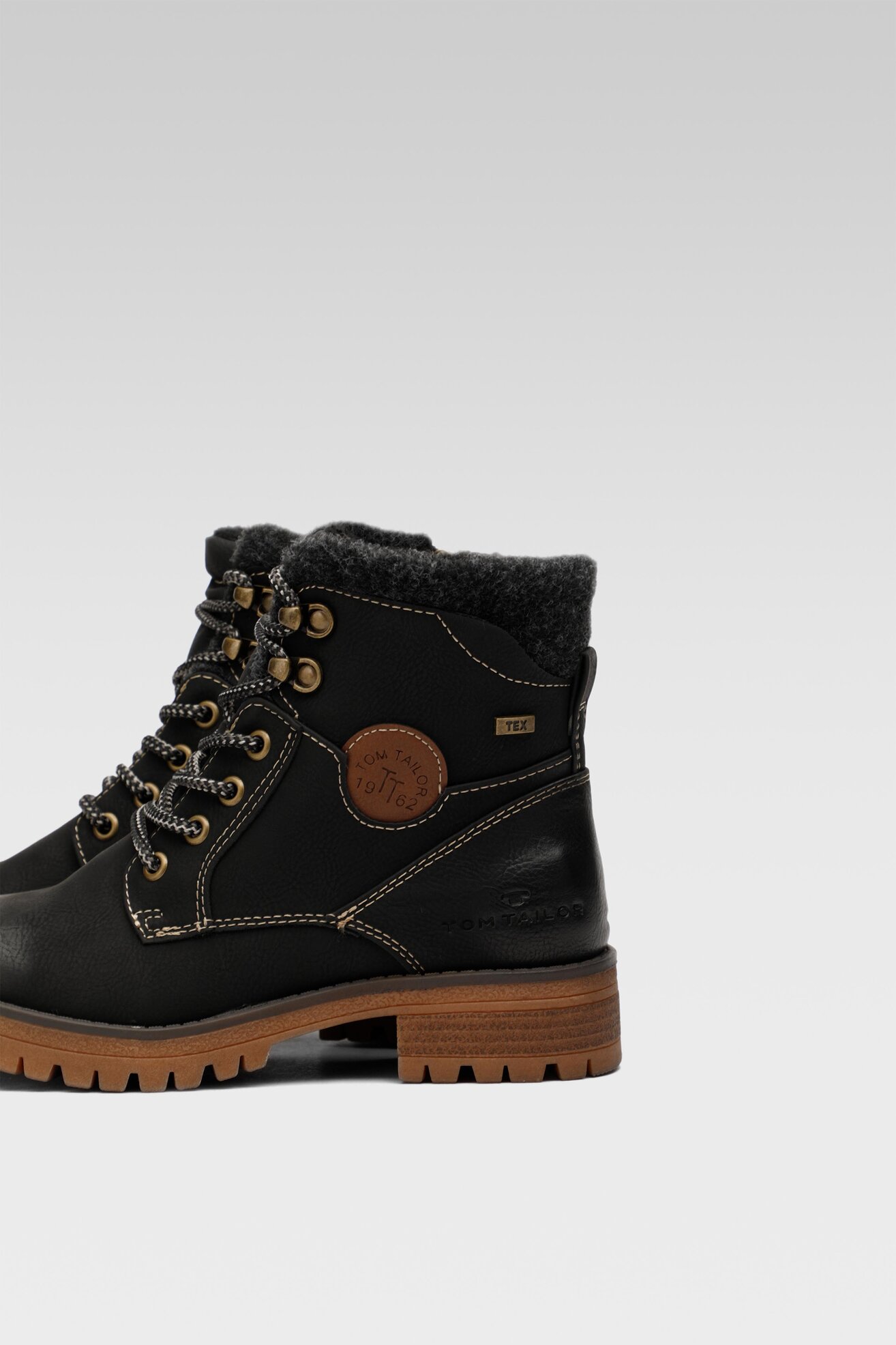 Trzewiki Tom Tailor 4291002 Czarny