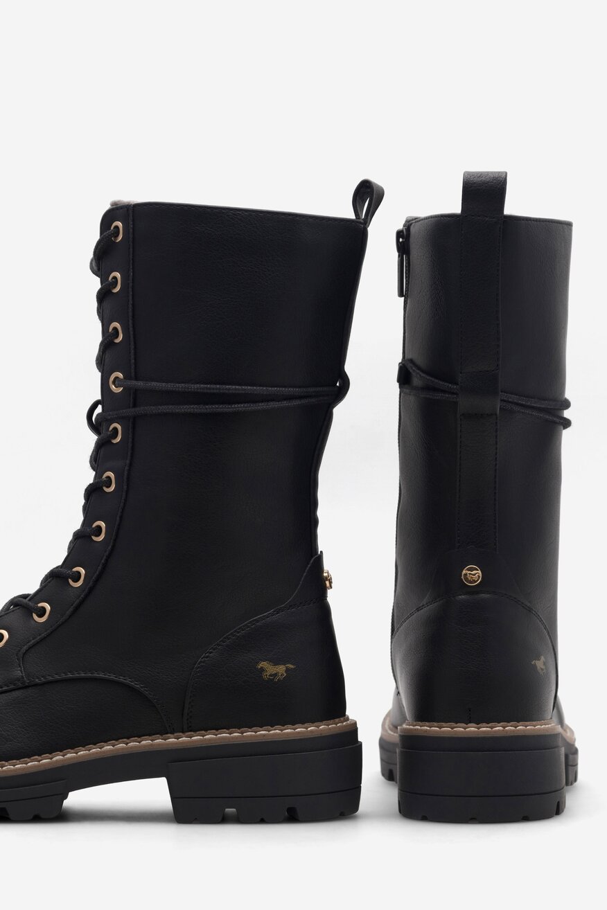 
                Csizma Mustang FEKETE - 5905588018636