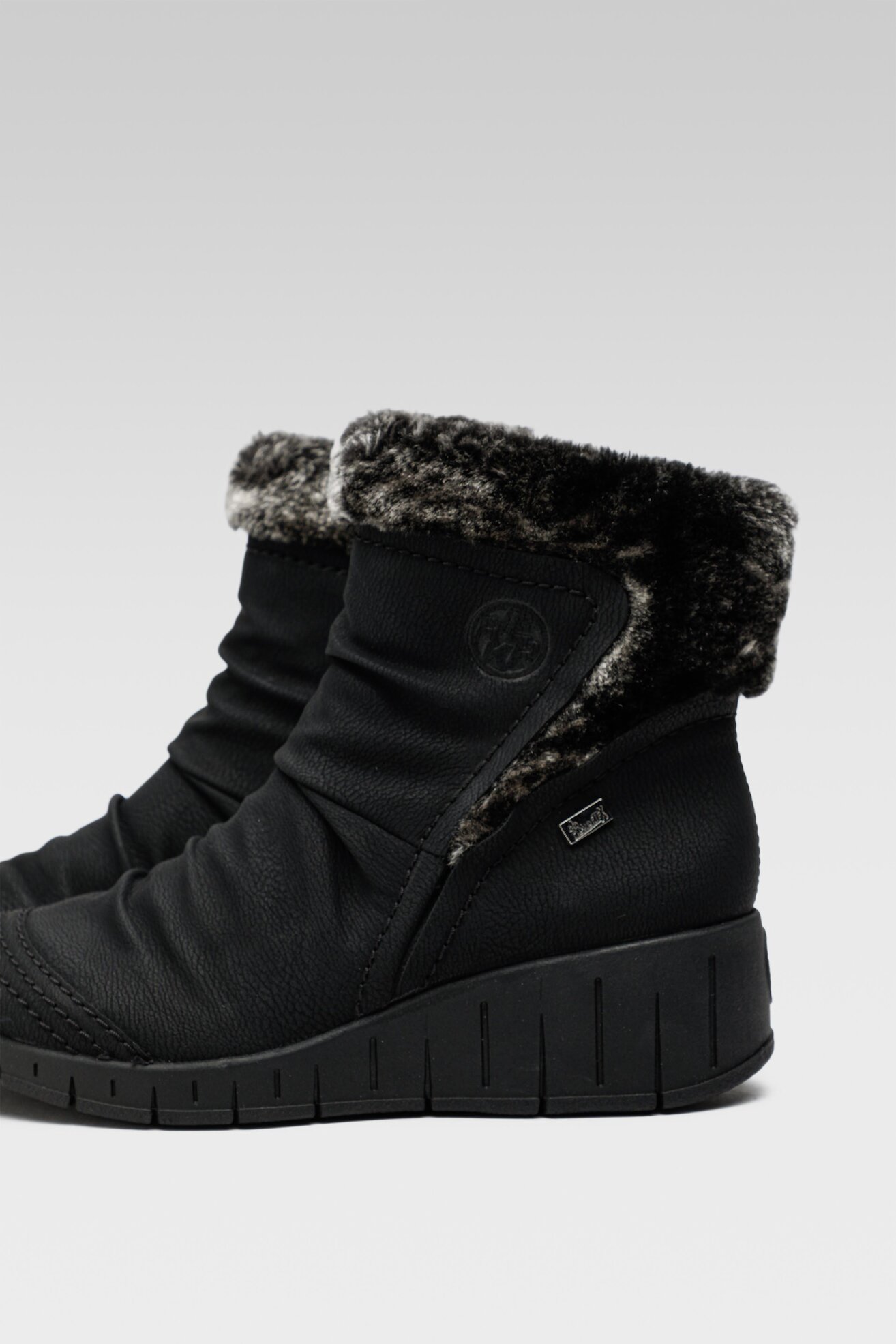 Ghete Rieker Y1361-00 NEGRU