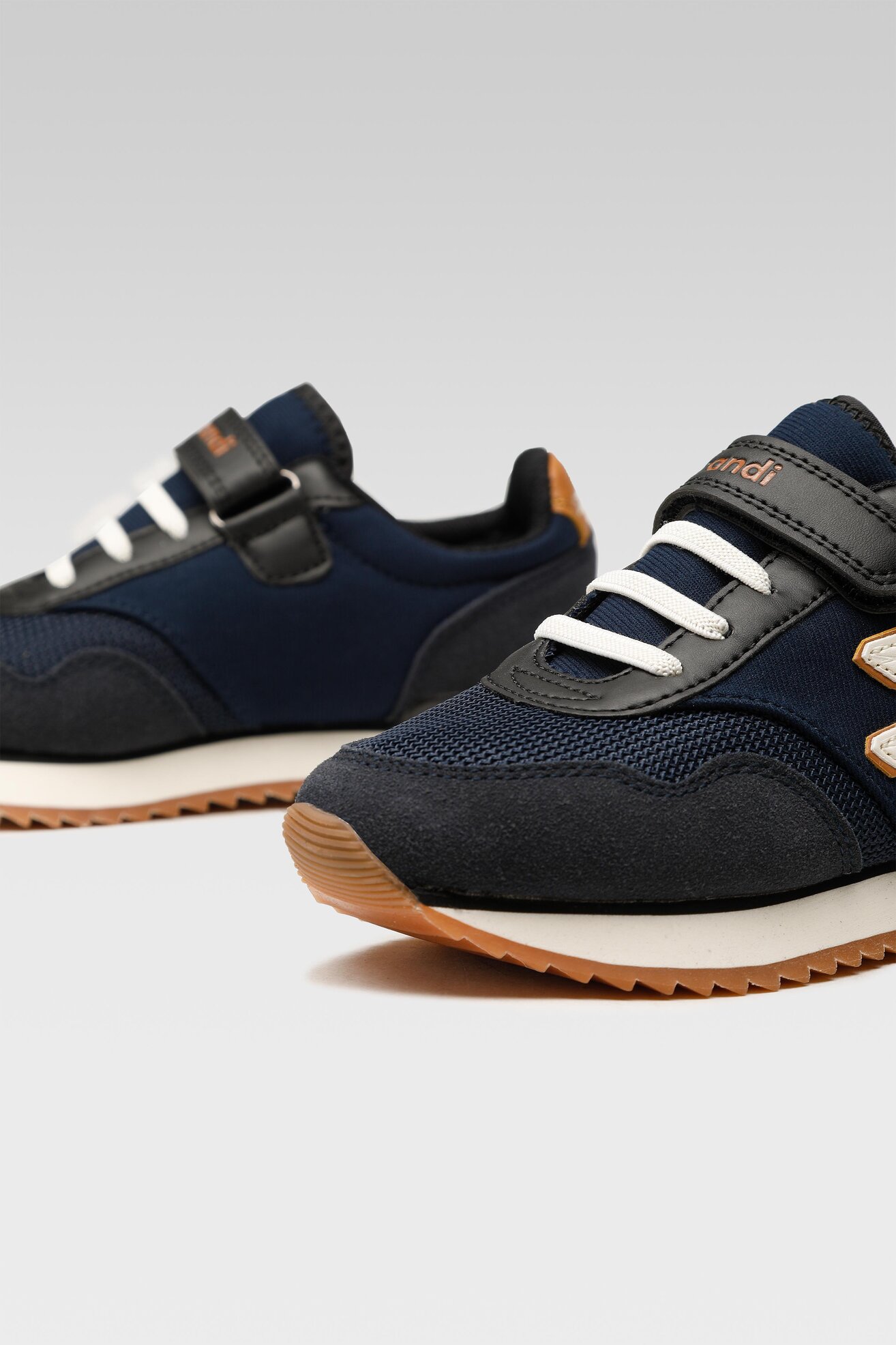 Obuwie sportowe Sprandi CP07-01433-09(IV)CH Granatowy