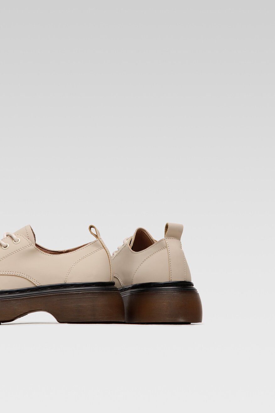 
                Jenny Fairy - Półbuty beżowe - 5904862106298