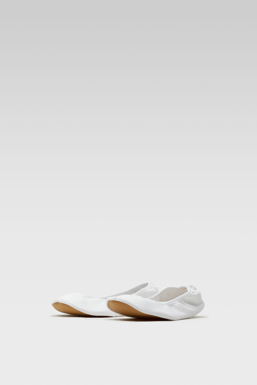 MB - Kapcie pastelowe białe - 5903698950211