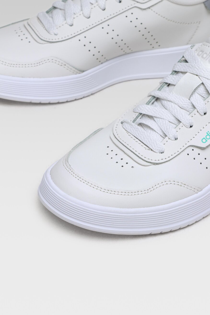 
                adidas - Obuwie sportowe pastelowe białe - 5903698258836