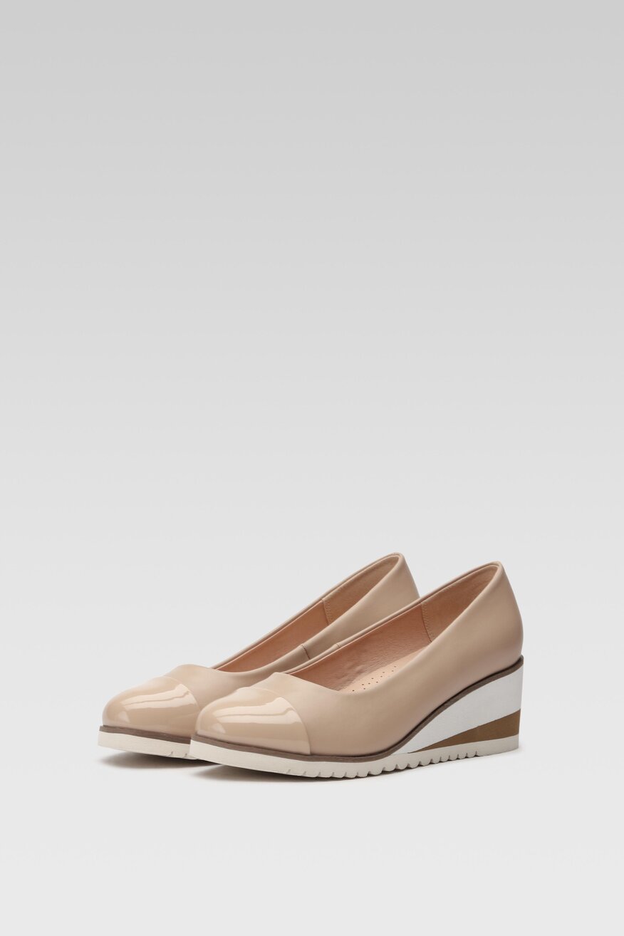 
                Félcipő Clara Barson BÉZS - 5904862576695