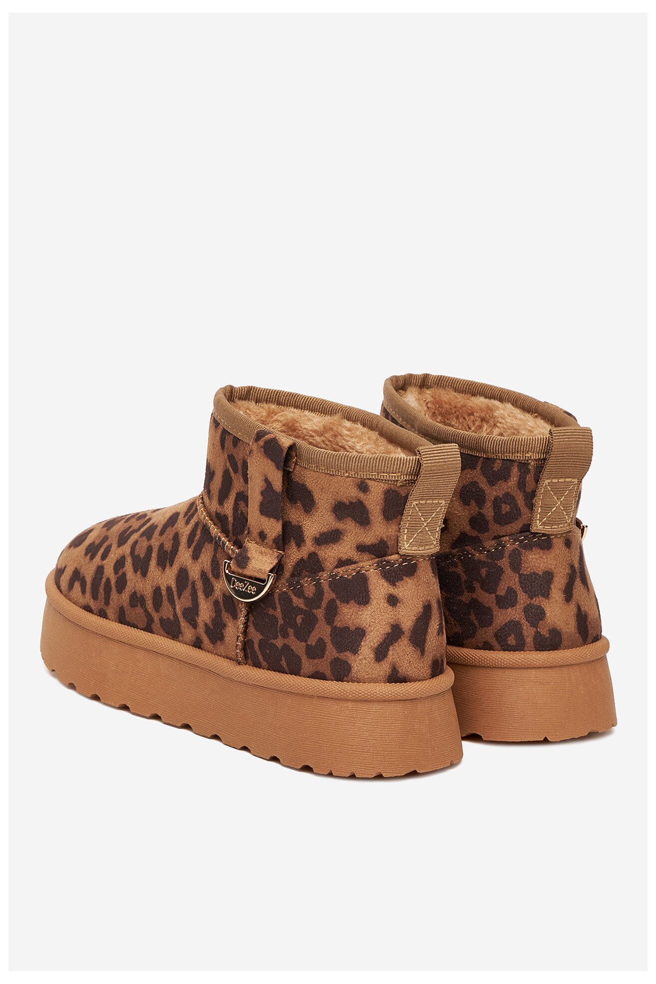 Ghete DeeZee CEO-CS23327-01 CREM