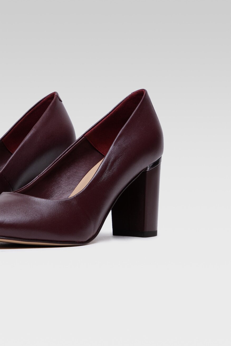 Lasocki - Skórzane czółenka na obcasie - 5903698860015